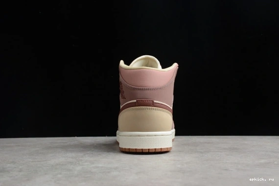 Rep EP SE DO7440-821 Mauve 1 Jordan (W) Pony DO7440-821 Dark  Mid Smoky 0301